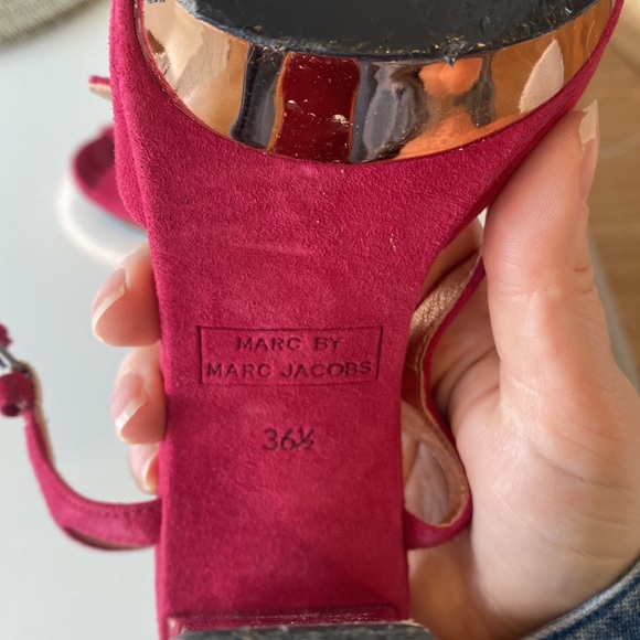 Marc by Marc Jacobs Heels - Picture 3 of 4